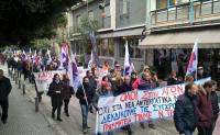 Τρίκαλα. Δυναμική παρουσία του ΠΑΜΕ στην σημερινή απεργία