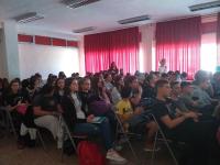 Ο πρόεδρος της Διεθνούς Εταιρείας Φίλων Νίκου Καζαντζάκη στο 4ο Γυμνάσιο Τρικάλων
