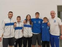 Με την Εθνική ομάδα, στους Βαλκανικούς αγώνες, τέσσερις αθλητές και μια αθλήτρια του ΑΠΣ Τρίκαλα