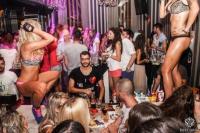 Tα σκήπτρα της διασκέδασης το Baccarat 