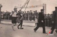 ο Νικόλαος Μουτσίκας η Μουτσικόπουλος δρομέας  μεγάλων αποστάσεων και αθλητής του Γ.Σ. Τρικάλων γεννηθείς το 1989 στα Τρίκαλα