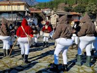  Νέα χρονιά με το έθιμο των Καρκατζάλων στο Γοργογύρι του Δ. Τρικκαίων