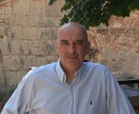 Ολίσθημα αυταρχισμού και πολιτική παρωδία